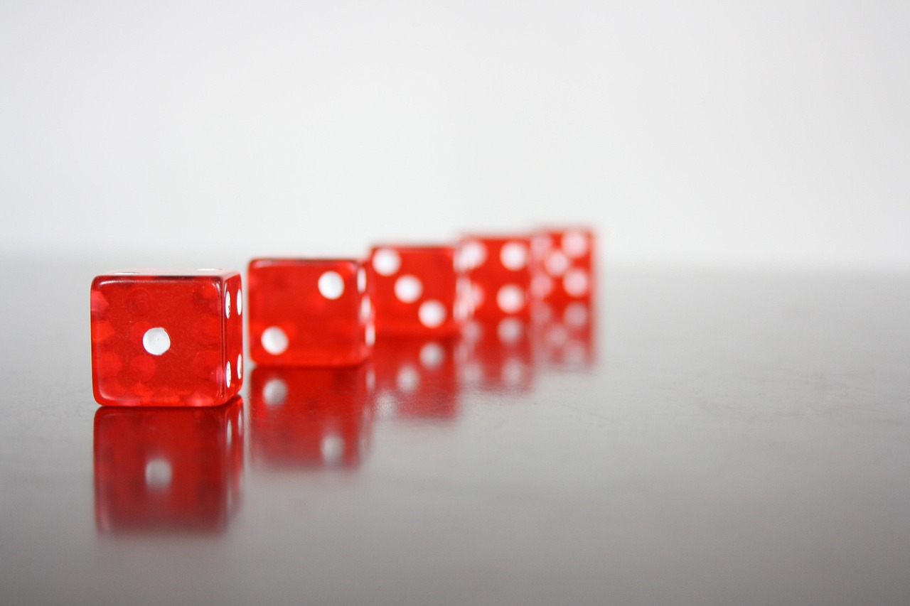 关于黄金价格与750金（Au750）的探讨，750金每克价格是多少？