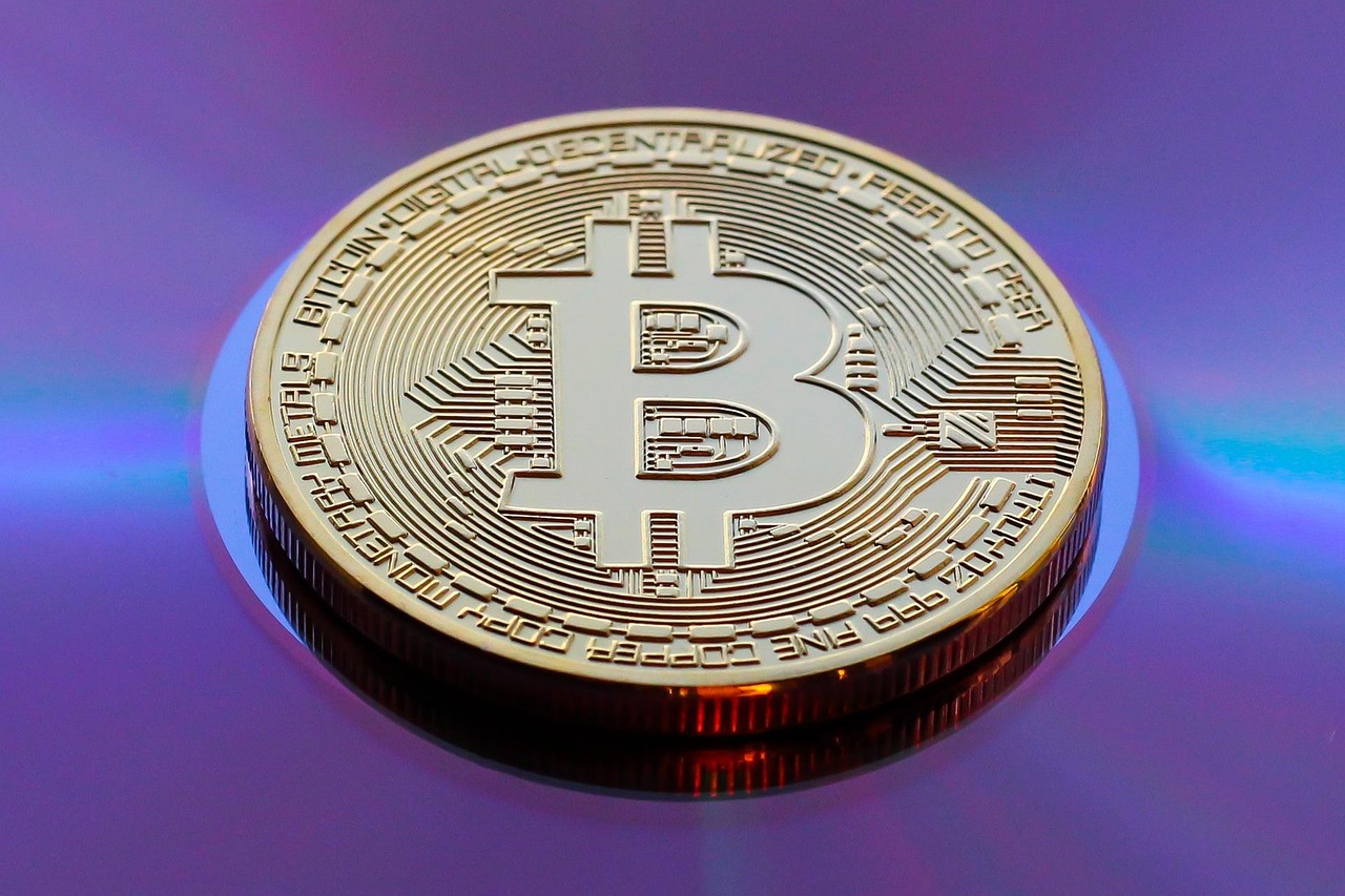 关于一条正常的18K金项链的价格全面解析，价格因素与真实成本揭秘