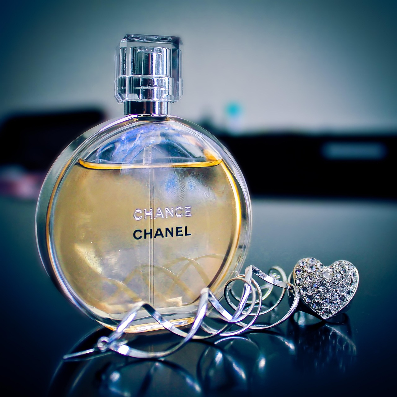 Chanel官网，时尚与优雅的汇聚之地