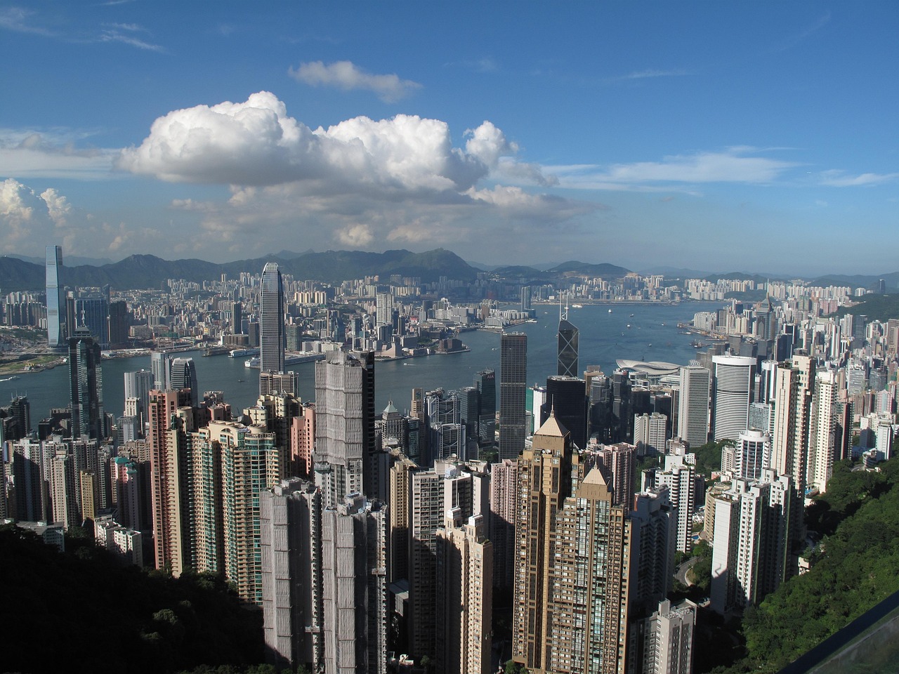 香港六大公校广东开校区有哪些推荐吗啊,香港六大公校在广东开设校区推荐指南