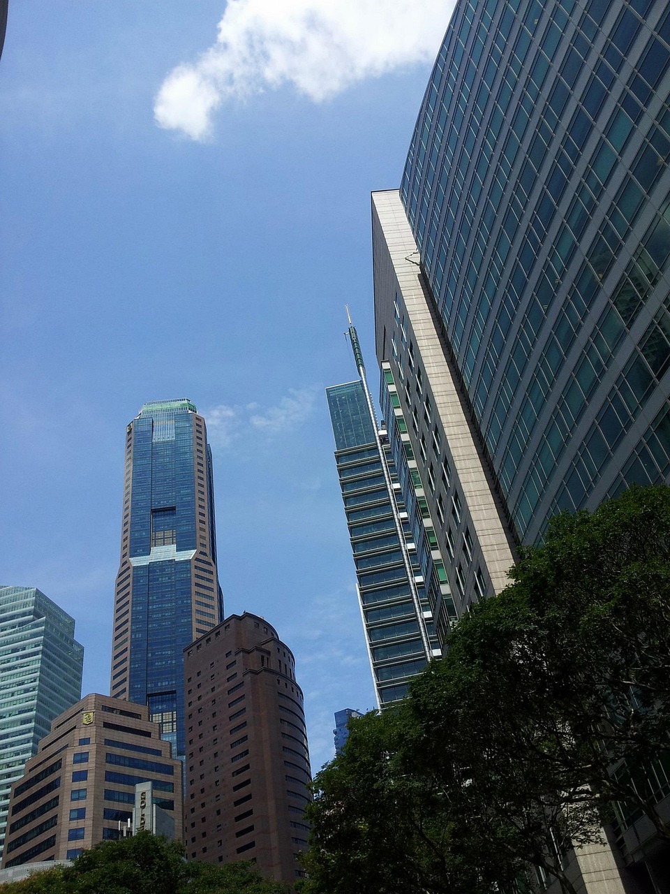 香港六和工业大厦附近美食推荐理由有哪些呢啊吗,香港六和工业大厦附近美食推荐，味蕾的诱惑与满足