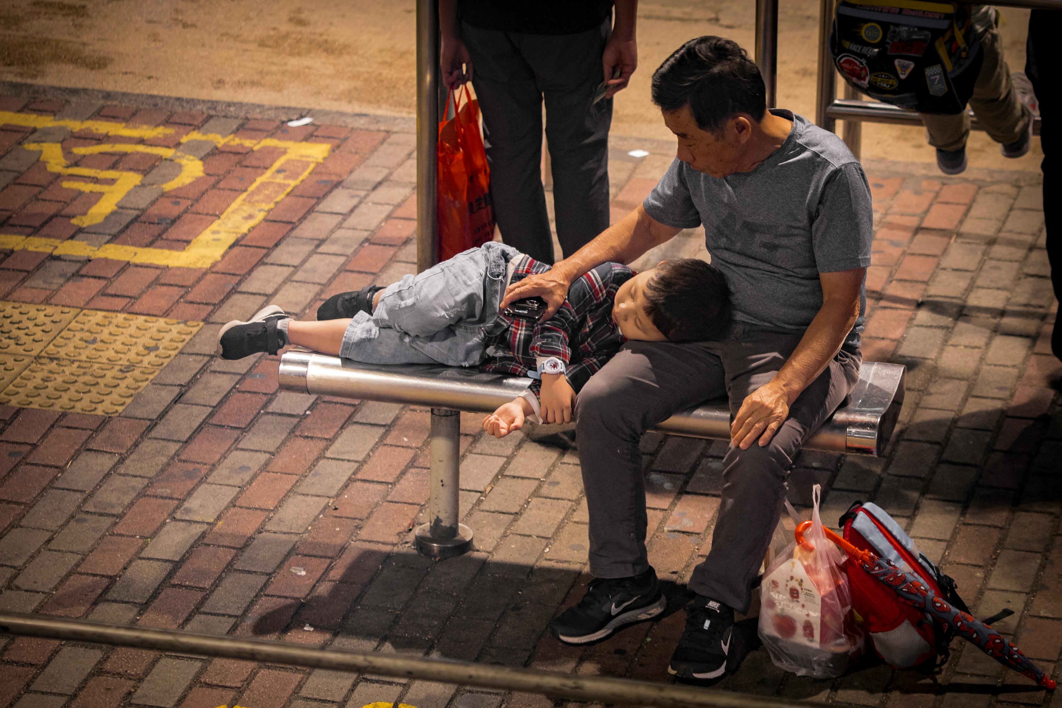 香港六爷状况怎么样好不好啊呢,香港六爷的近况，繁荣背后的真实写照